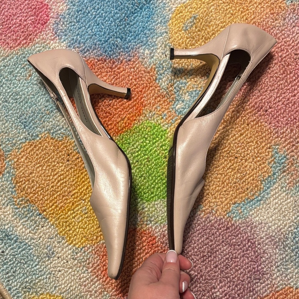 Elegant Blush Pink Pointed Toe Heels - Picture 5 of 7